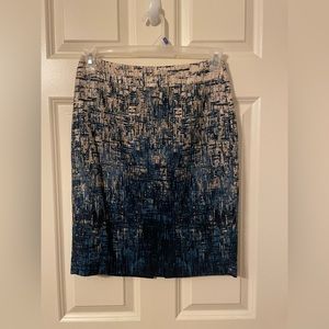 Ann Taylor pencil skirt blue ombre size 2